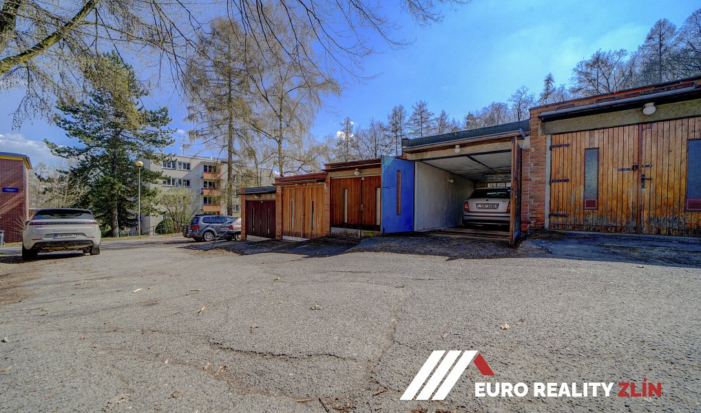 Prodej bytu 3+1 66 m², Zlín – náhled fotky 28