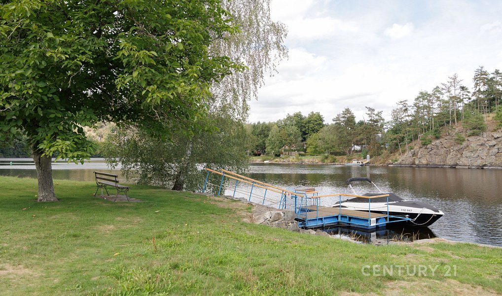 Prodej chaty/chalupy 63 m² s pozemkem 388 m², Kamýk nad Vltavou – náhled fotky 25