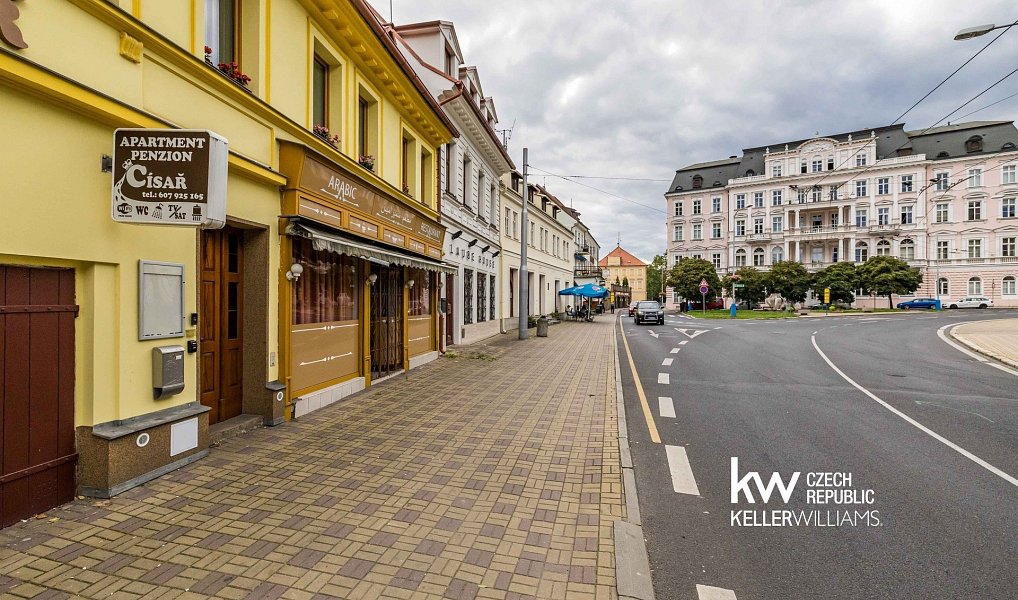 Prodej domu 450 m² s pozemkem 1 416 m², Teplice – náhled fotky 28
