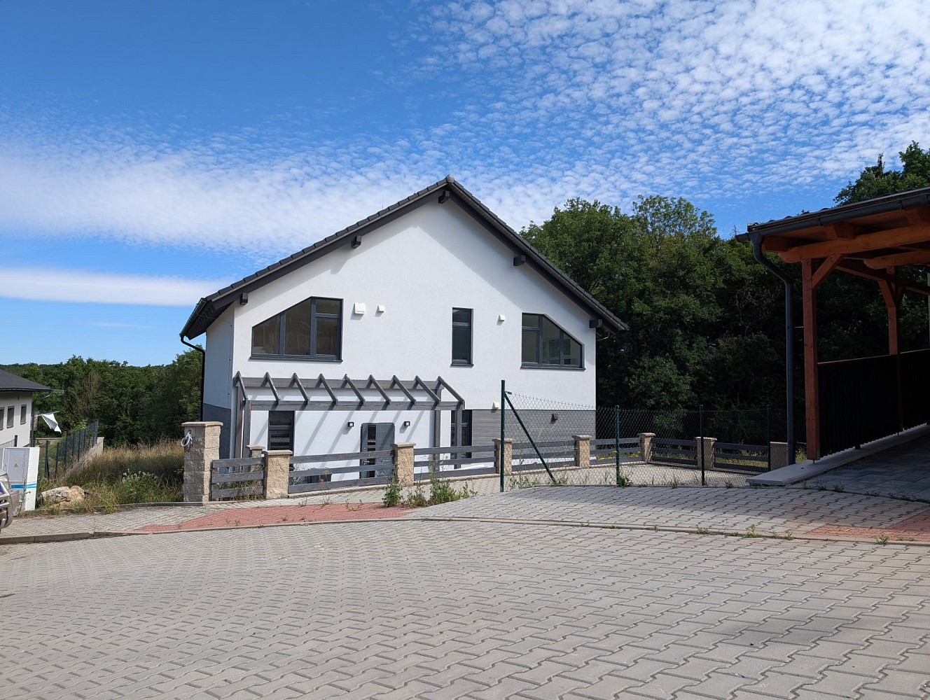Prodej domu 180 m² s pozemkem 1 060 m²