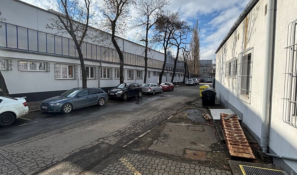 Pronájem komerčního objektu (jiného typu) 1 415 m², Ostrava – náhled fotky 14