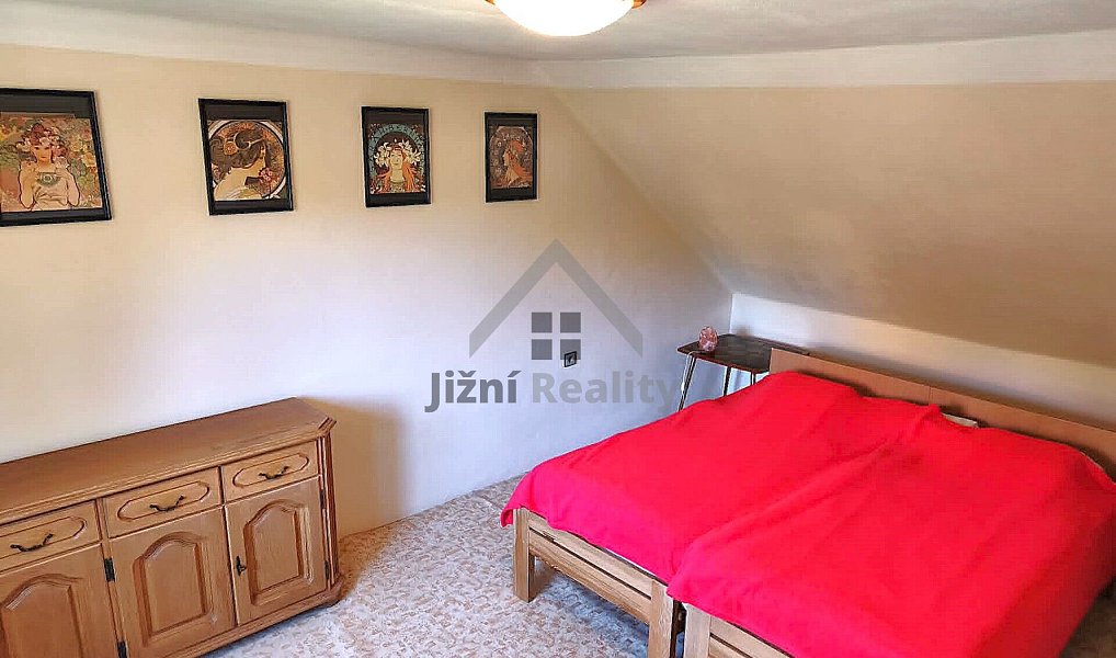 Prodej domu 160 m² s pozemkem 1 390 m², Mladá Vožice – náhled fotky 9