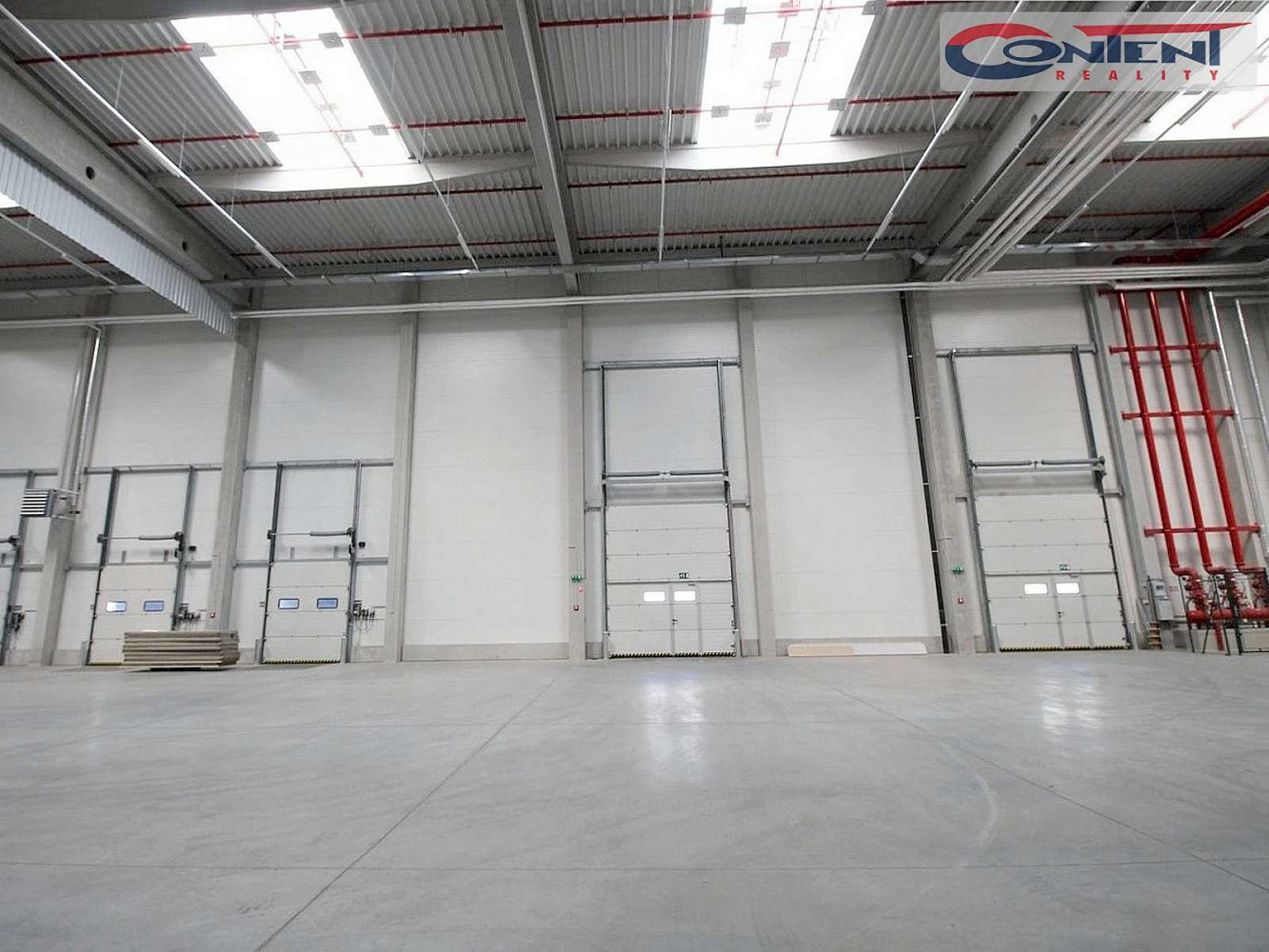 Pronájem skladovacích prostor 20 000 m² – fotografie 3