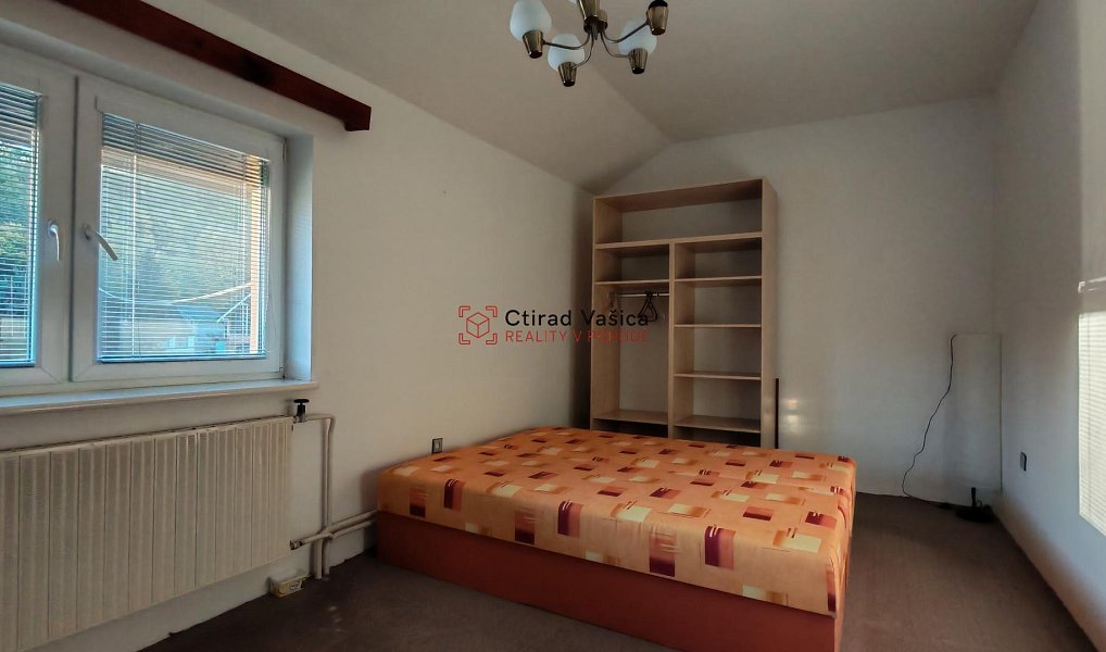 Prodej domu 250 m² s pozemkem 1 350 m², Fulnek – náhled fotky 15