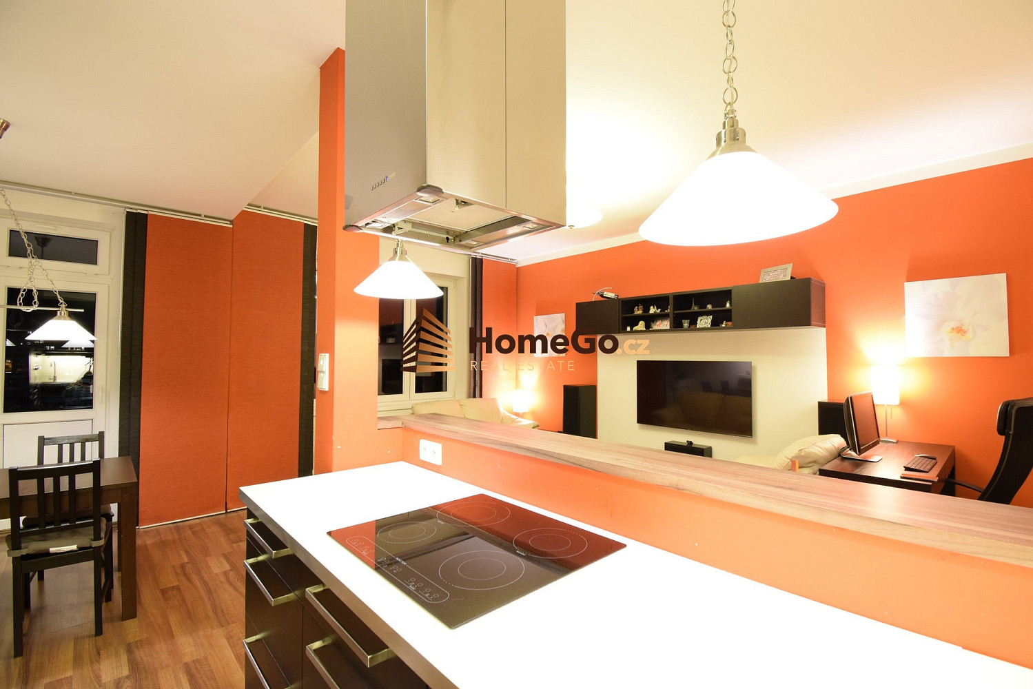 Pronájem bytu 2+kk 77 m² – fotografie 4