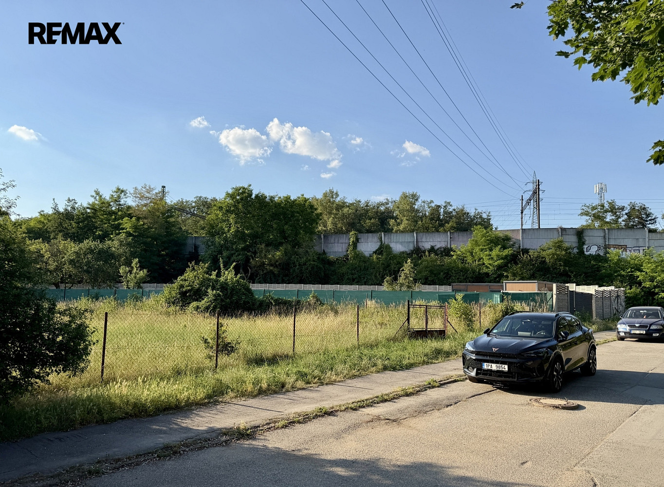 Prodej komerčního pozemku 1 500 m² — photo 4