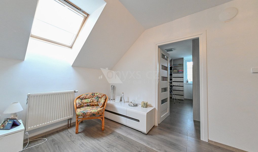 Prodej domu 183 m² s pozemkem 2 301 m², Komorní Lhotka – náhled fotky 29