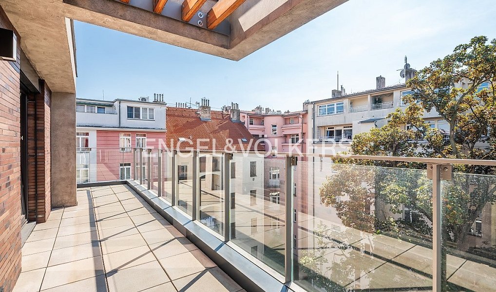Prodej bytu 4+kk 110 m², Praha – náhled fotky 4