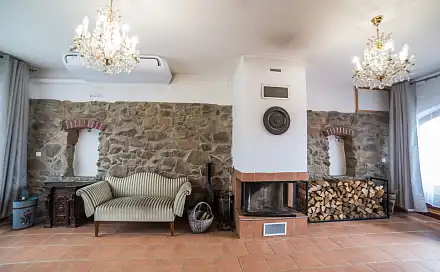 Prodej domu 550 m², Lety, okres Písek