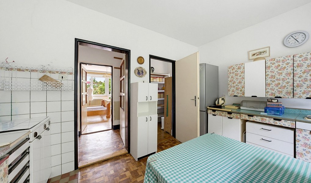 Prodej domu 266 m² s pozemkem 1 065 m², Olešnice – náhled fotky 13