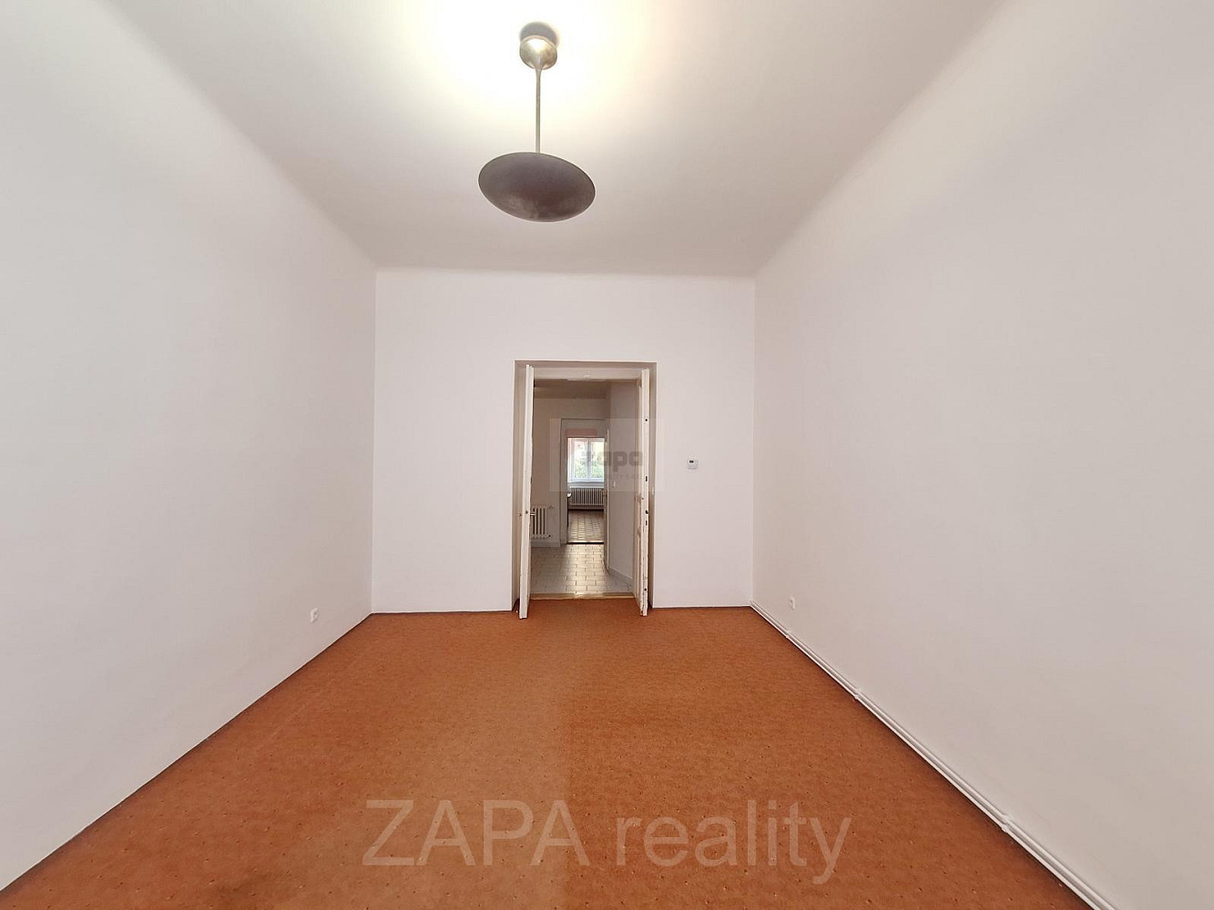 Pronájem bytu 1+1 49 m² – fotografie 3