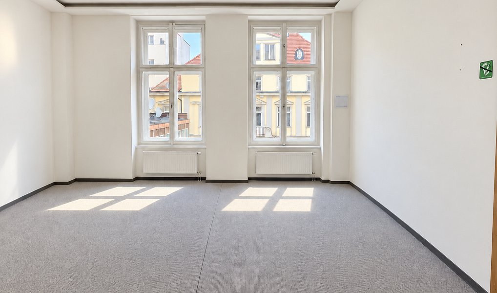 Pronájem kanceláře 109 m², Praha – náhled fotky 7