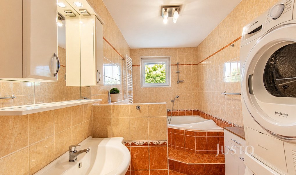 Prodej domu 425 m² s pozemkem 1 449 m², Příbor – náhled fotky 18