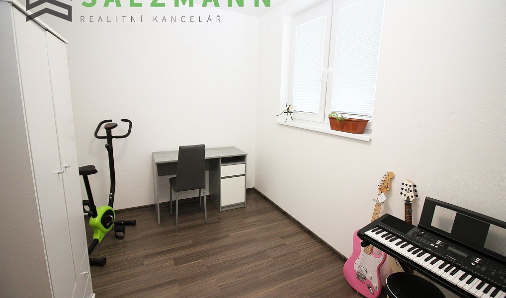Pronájem bytu 4+kk 82 m², Vochov – náhled fotky 11