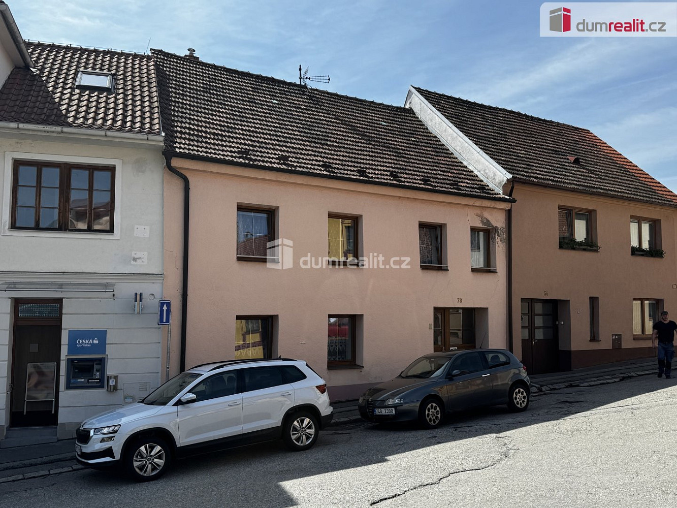 Prodej domu 505 m² s pozemkem 330 m²