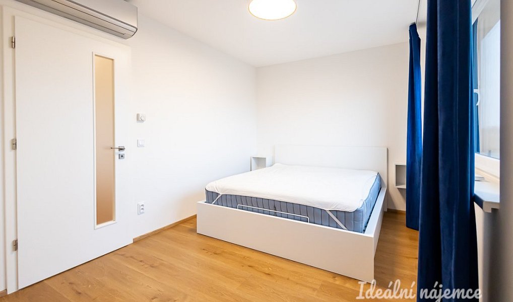 Pronájem domu 120 m² s pozemkem 640 m², Horoušany – náhled fotky 8