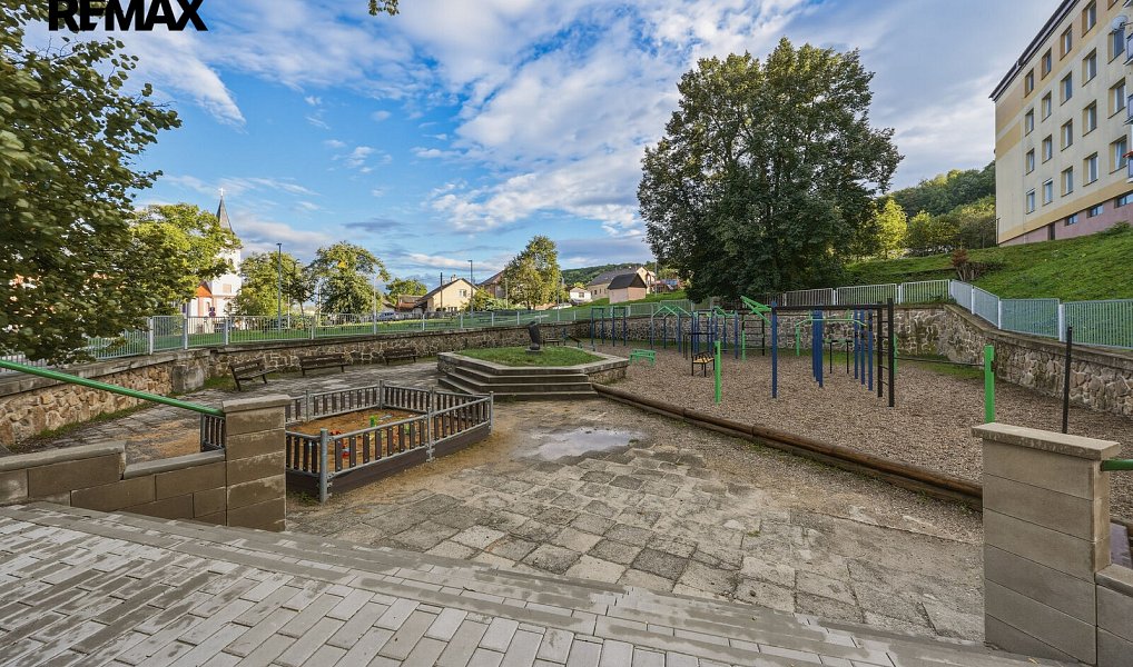 Prodej bytu 4+1 84 m², Ústí nad Labem – náhled fotky 28