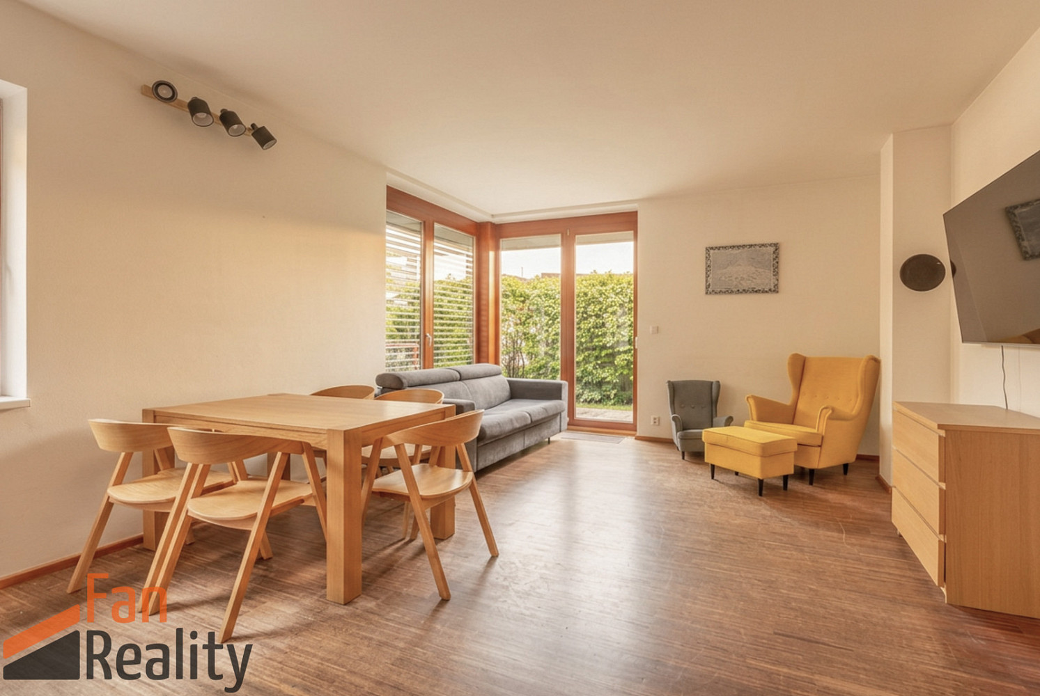 Prodej bytu 4+kk 91 m² – fotografie 2
