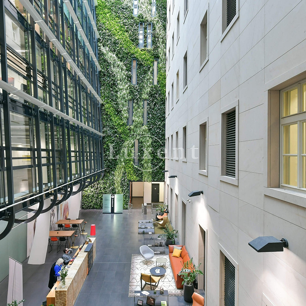 Pronájem kanceláře 243 m² – fotografie 3
