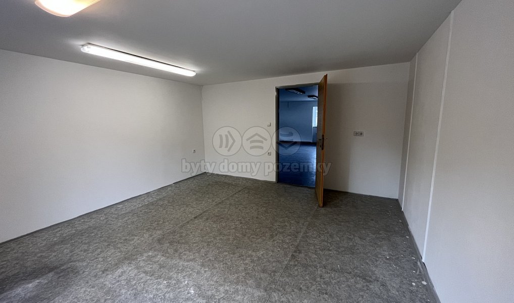 Pronájem kanceláře 19 m², Třeboň – náhled fotky 5