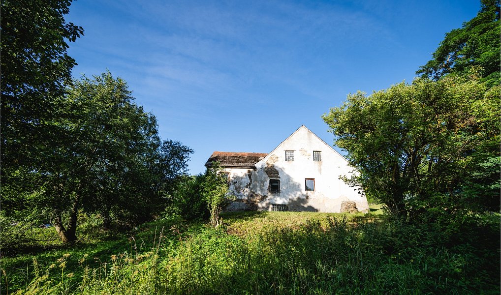 Prodej chalupy 259 m², Horní Stropnice – náhled fotky 15