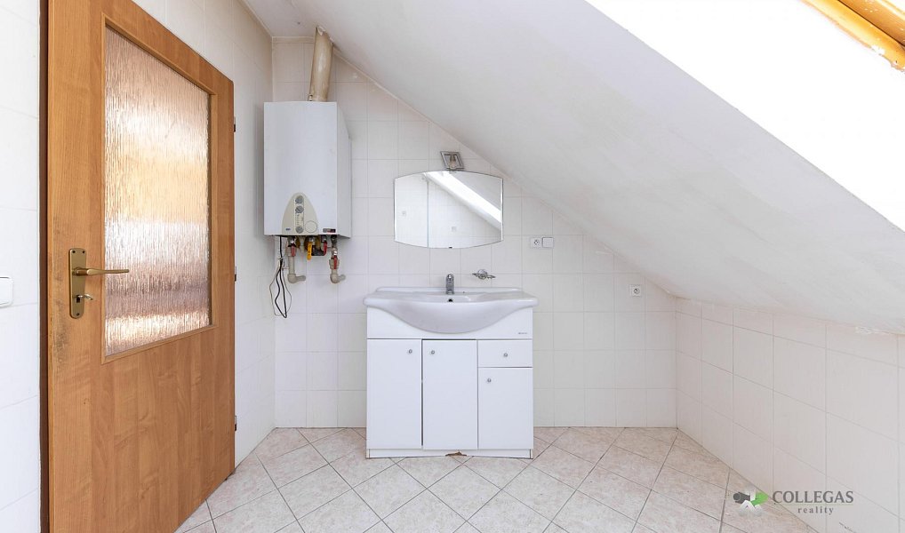 Prodej domu 150 m² s pozemkem 2 014 m², Vranov – náhled fotky 7