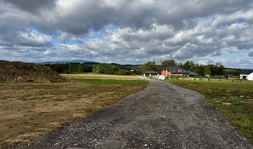 Prodej stavebního pozemku 1 454 m², Římov – náhled fotky 10