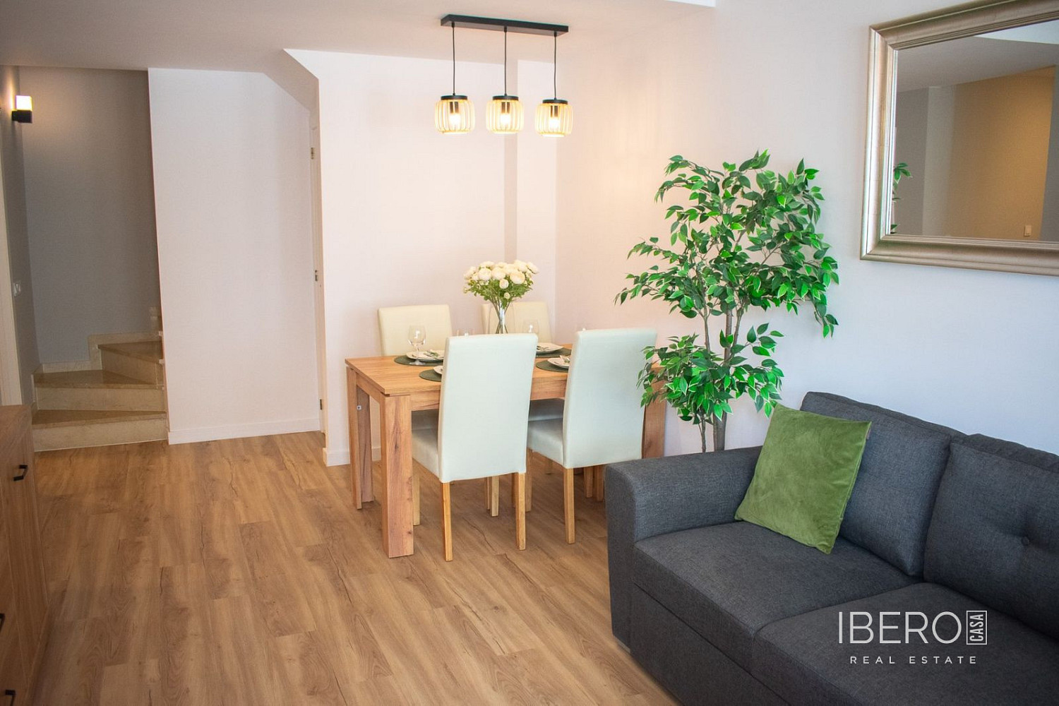 Prodej domu 83 m² s pozemkem 21 m² — photo 2
