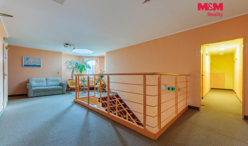 Prodej ubytovacího objektu 618 m², Františkovy Lázně – náhled fotky 3