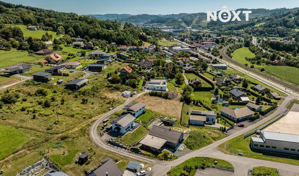 Prodej stavebního pozemku 1 078 m², Vsetín – náhled fotky 6