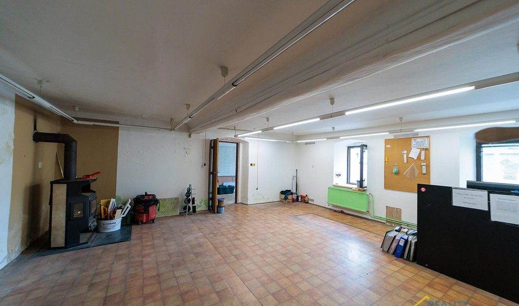 Prodej výrobních prostor 4 752 m², Králíky – náhled fotky 31