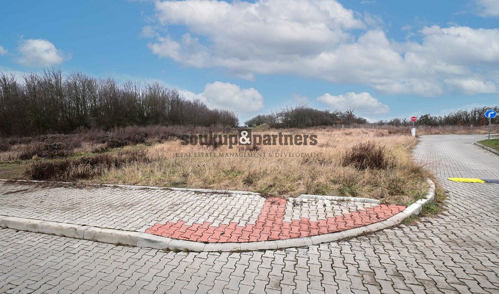 Prodej stavebního pozemku 2 306 m², Horoměřice – náhled fotky 16