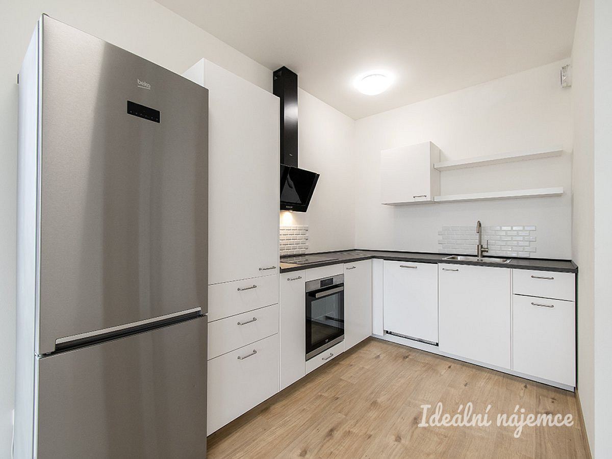 2+kk Apartment in Praha, Dolní Počernice – pohled 3