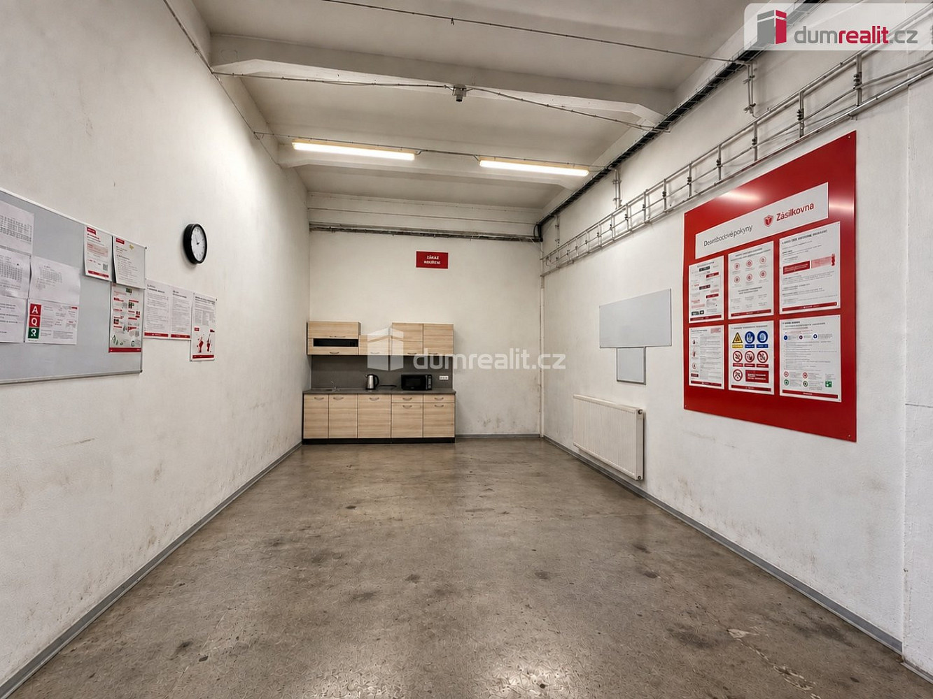 Pronájem skladovacích prostor 210 m² – fotografie 3