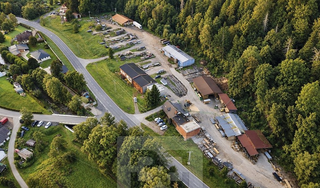 Prodej výrobních prostor 1 000 m², Jilemnice – náhled fotky 5
