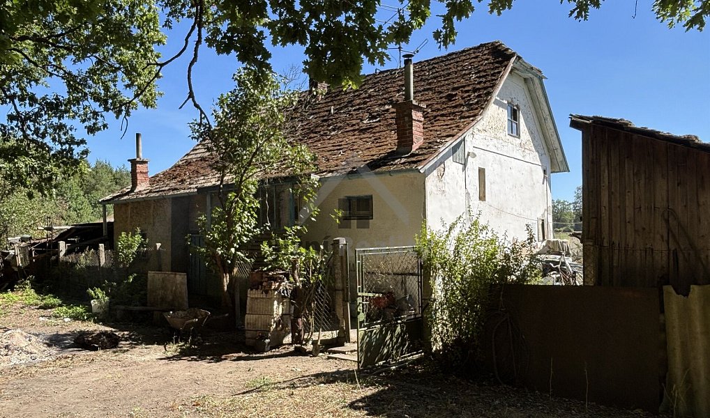 Prodej domu 120 m² s pozemkem 1 233 m², Hranice – náhled fotky 2