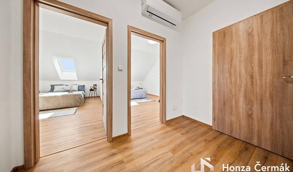 Prodej bytu 3+kk 83 m², Pohořelice – náhled fotky 9