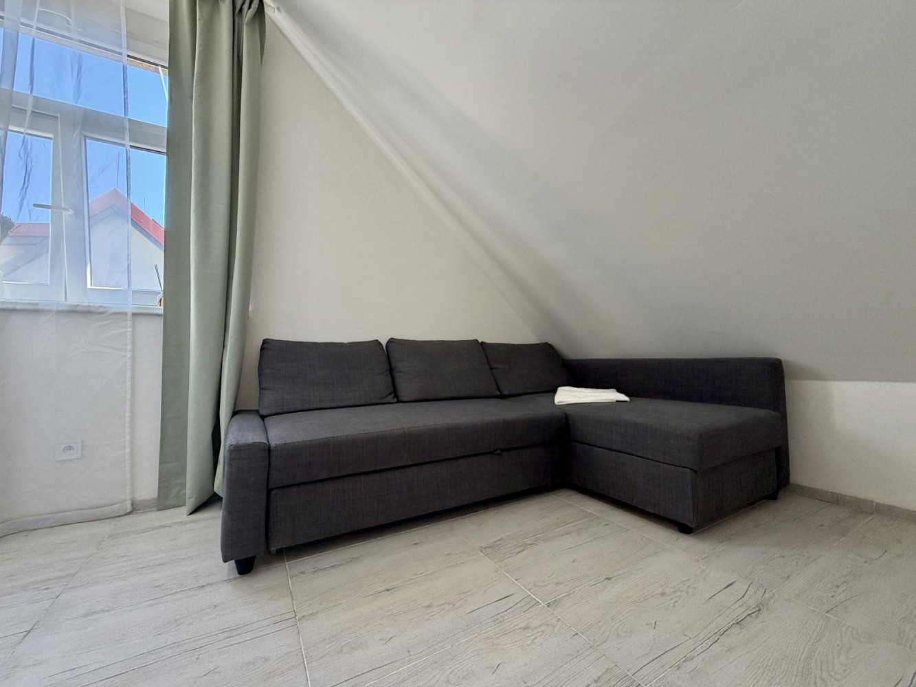 Pronájem bytu 2+kk 35 m² — photo 2