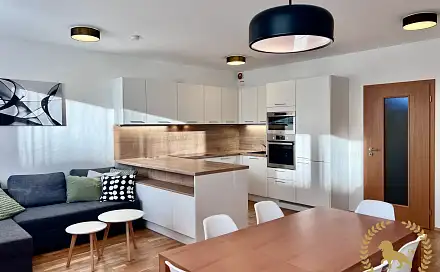 Prodej bytu 2+kk 58 m², Škvorecká, Úvaly, okres Praha-východ