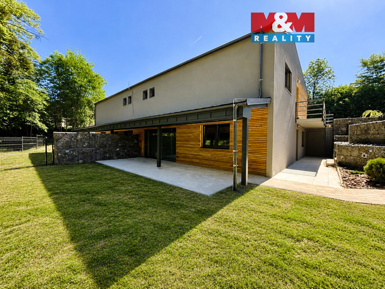 Prodej domu 105 m² s pozemkem 500 m²