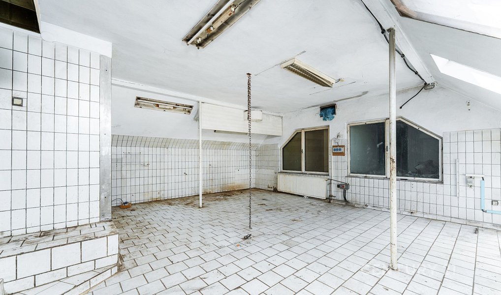Prodej obchodních prostor 374 m², Šťáhlavy – náhled fotky 4