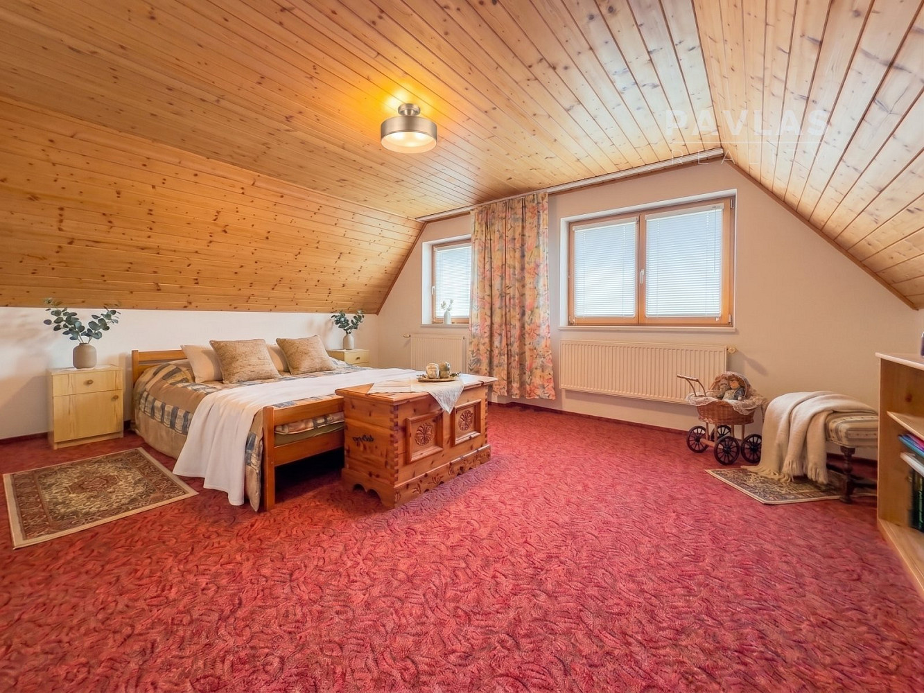 Prodej domu 240 m² s pozemkem 573 m² – fotografie 4