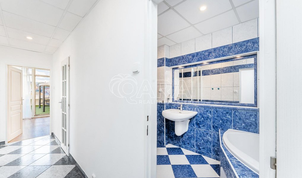 Prodej bytu 4+kk 103 m², Praha – náhled fotky 18