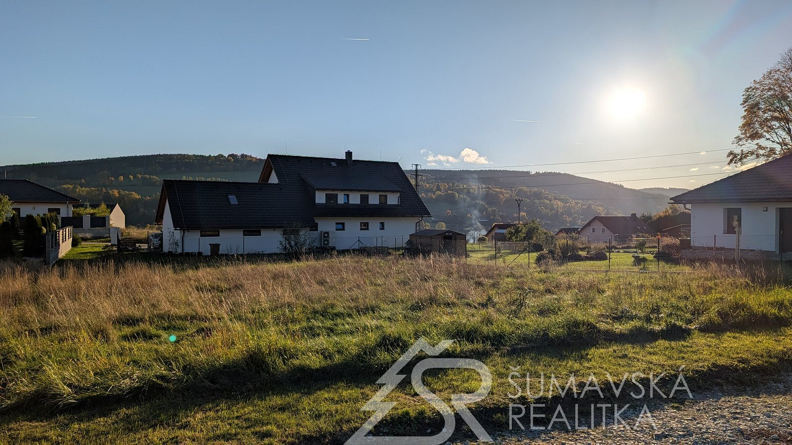 Prodej stavebního pozemku 960 m² – fotografie 2