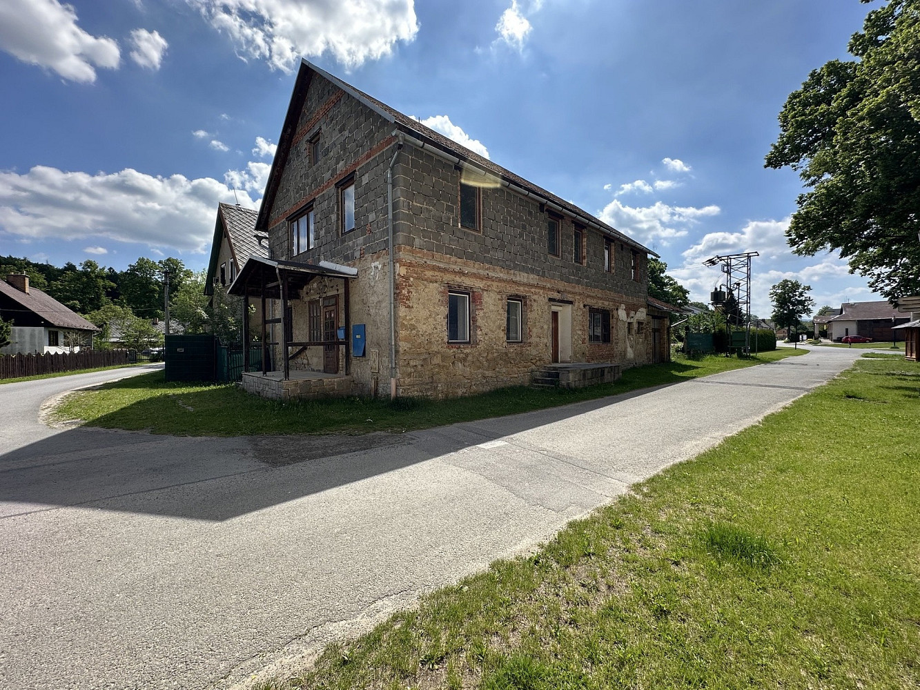Prodej domu 350 m² s pozemkem 410 m²
