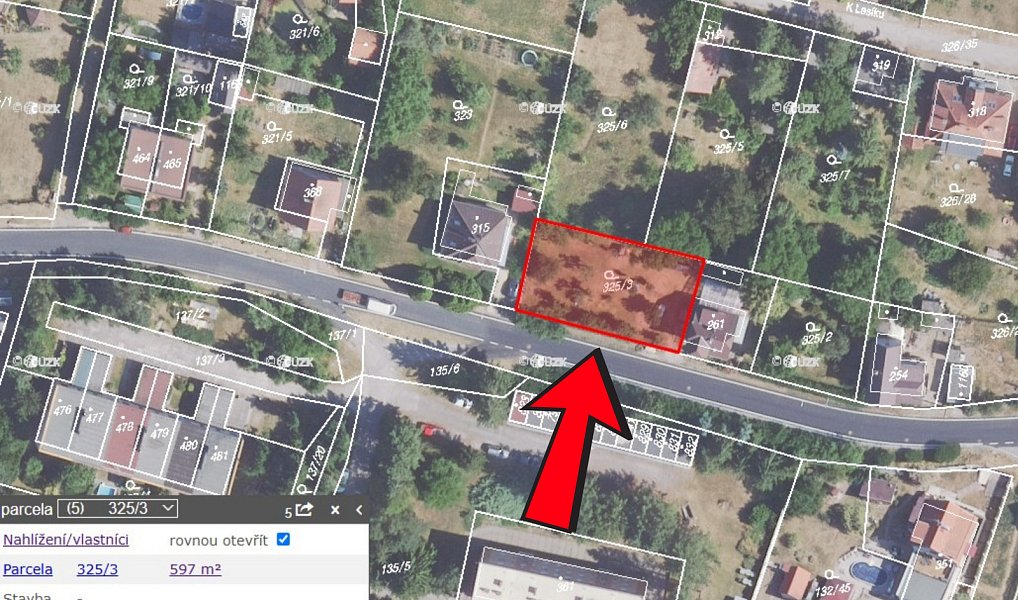 Prodej stavebního pozemku 597 m², Hýskov – náhled fotky 3
