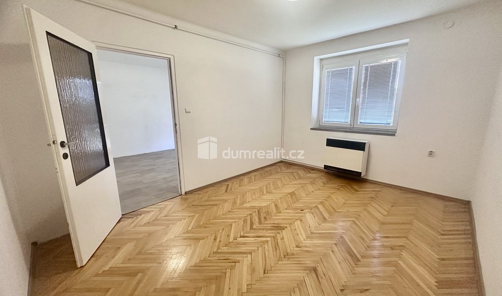 Prodej bytu 2+1 48 m², Kolín – náhled fotky 4