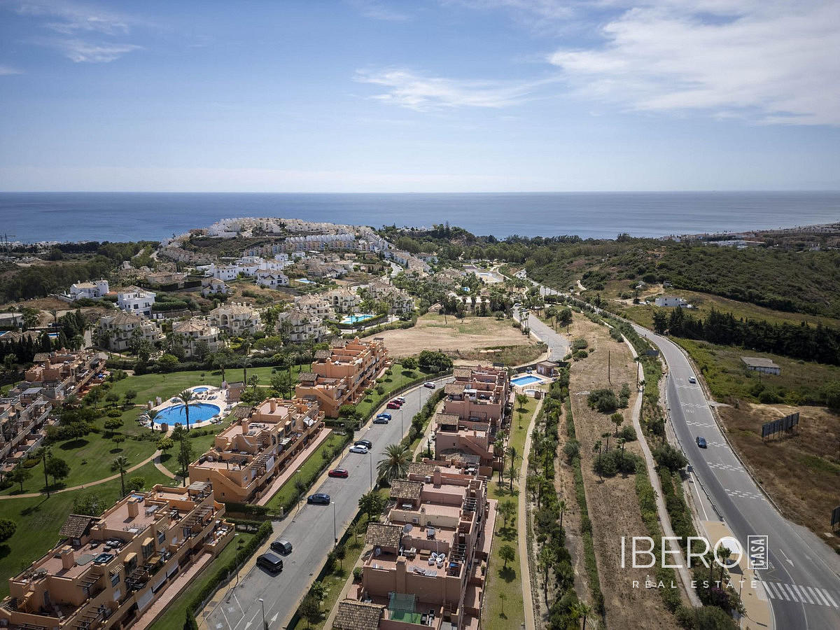 Piso 3+kk – Casares Playa - Más