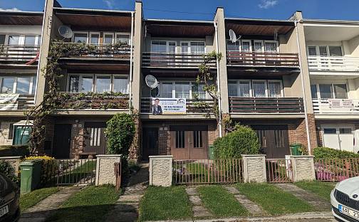 Prodej domu 130 m² s pozemkem 243 m², Družstevní, Krnov - Pod Bezručovým vrchem, okres Bruntál