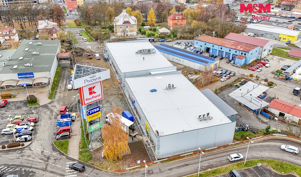 Pronájem výrobních prostor 2 200 m², Cheb – náhled fotky 15